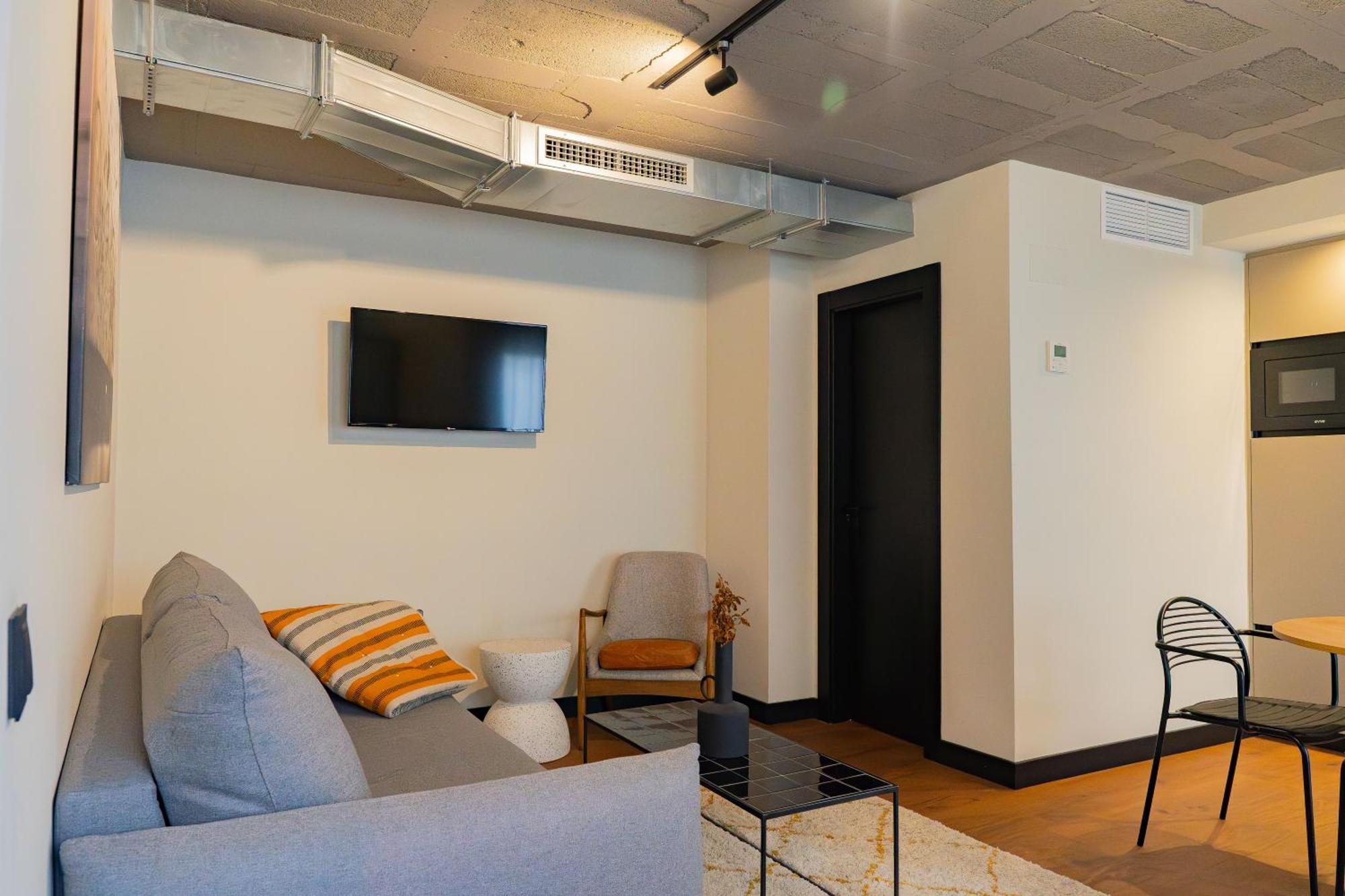Bubu - Apartamentos En El Centro マラガ エクステリア 写真