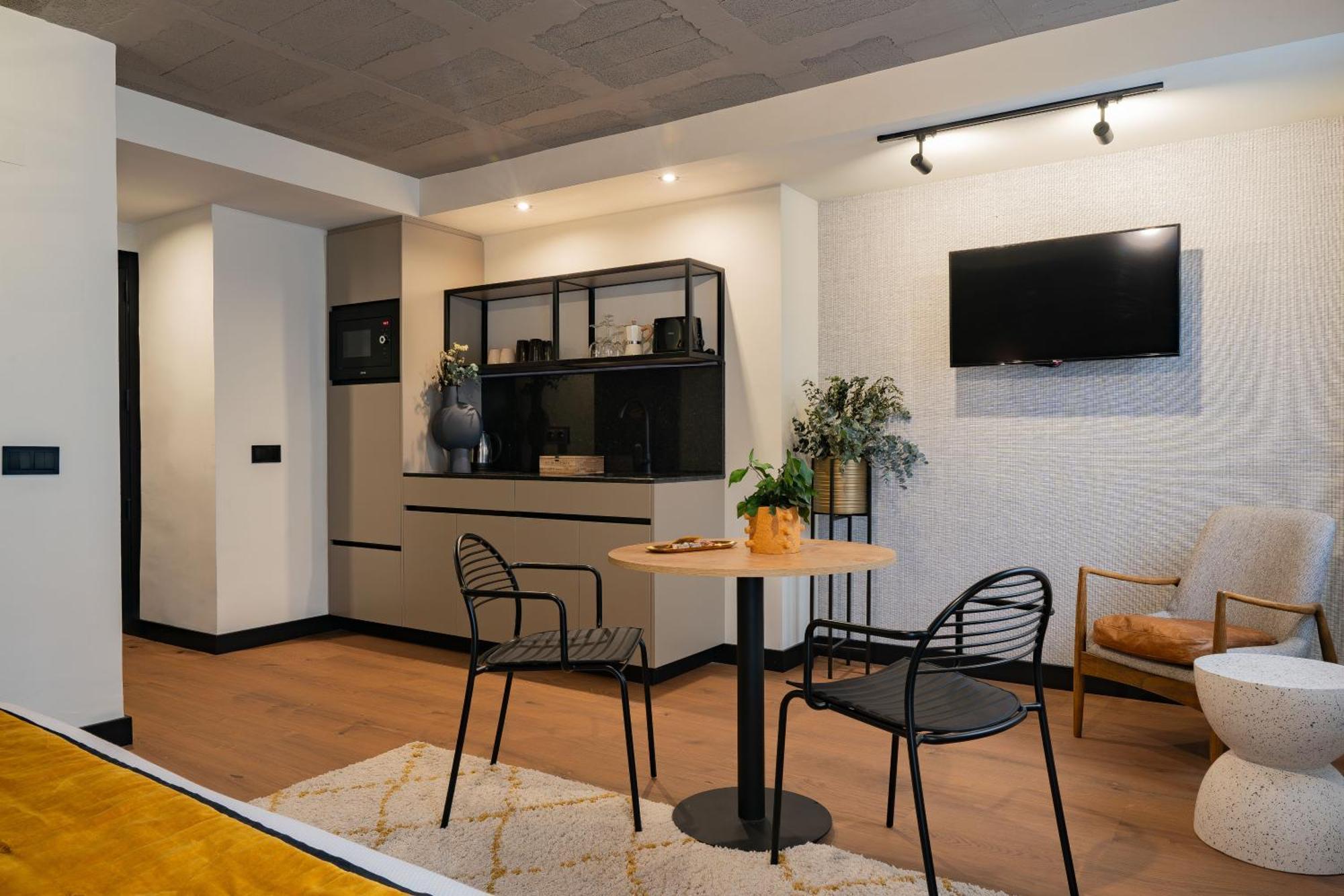 Bubu - Apartamentos En El Centro マラガ エクステリア 写真