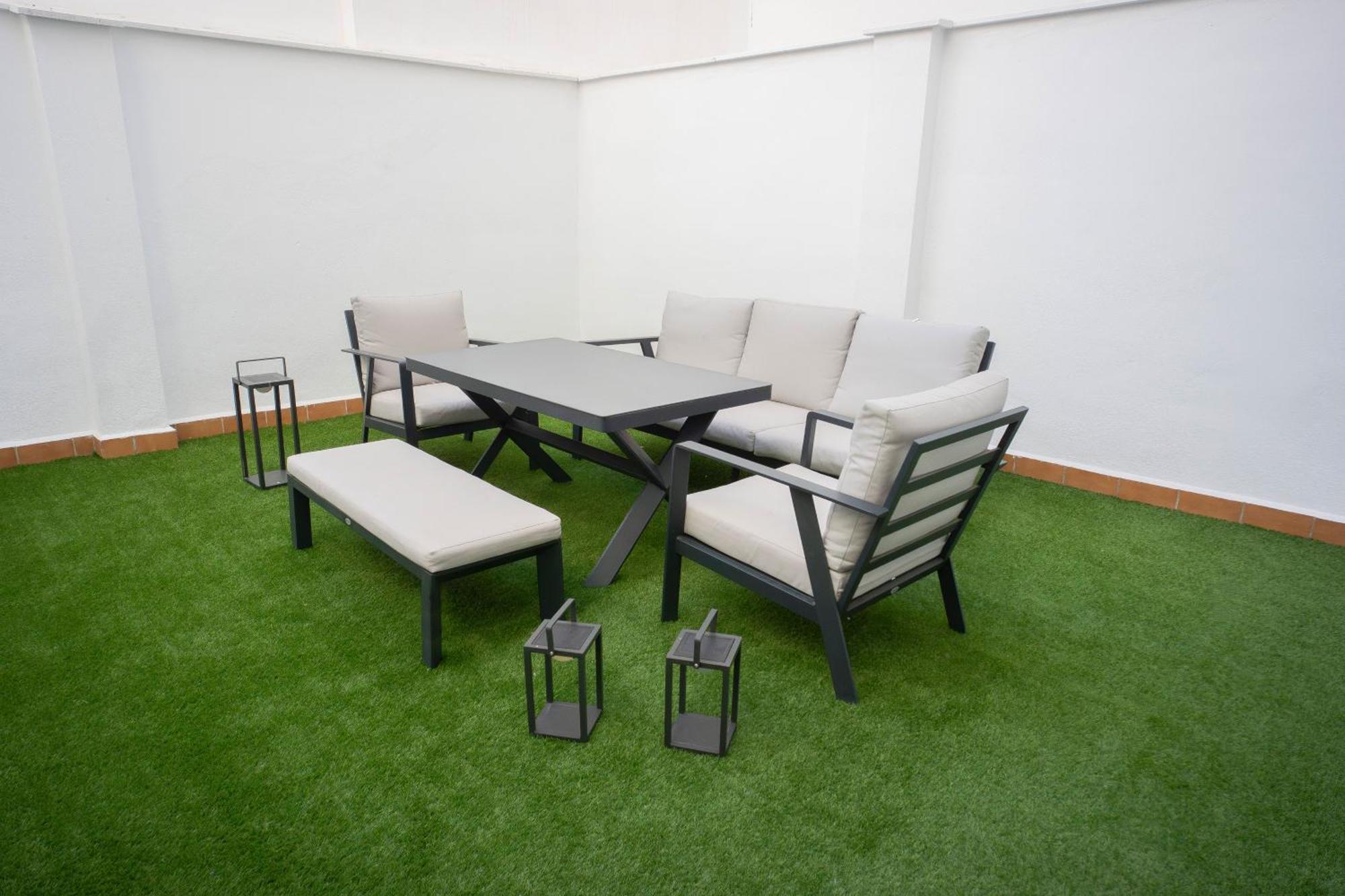Bubu - Apartamentos En El Centro マラガ エクステリア 写真