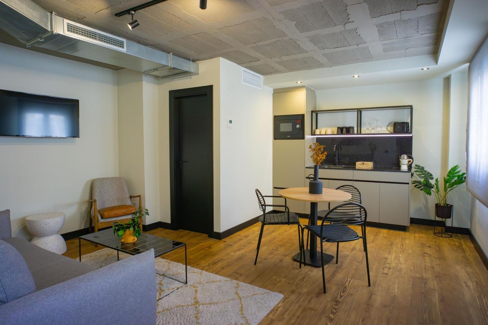 Bubu - Apartamentos En El Centro マラガ エクステリア 写真
